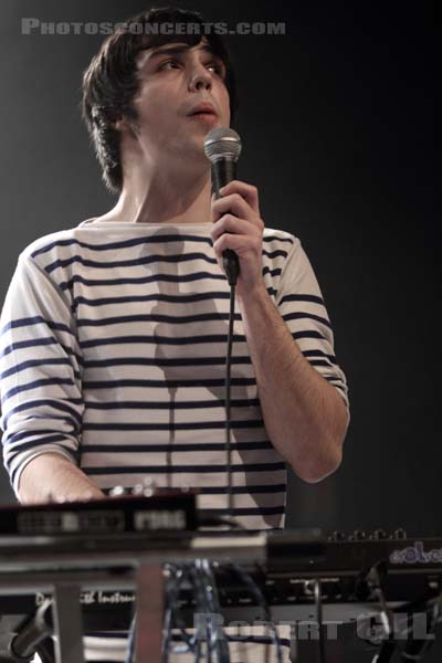 ADAM KESHER - 2010-02-26 - PARIS - Le Bataclan - 